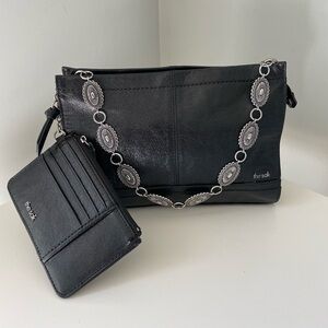 The Sak Iris Demi Clutch With And Wallet Set